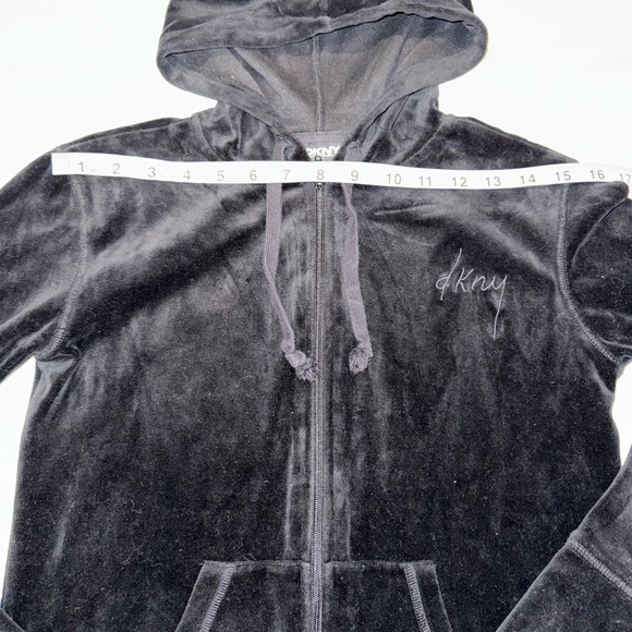 DKNY Hoodie Sweatshirt Black Velour Zip Up Front Pockets Women's Sz S - Picture 8 of 10